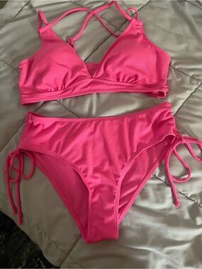 Vibrant Pink Ribbed Bikini Set - Size L